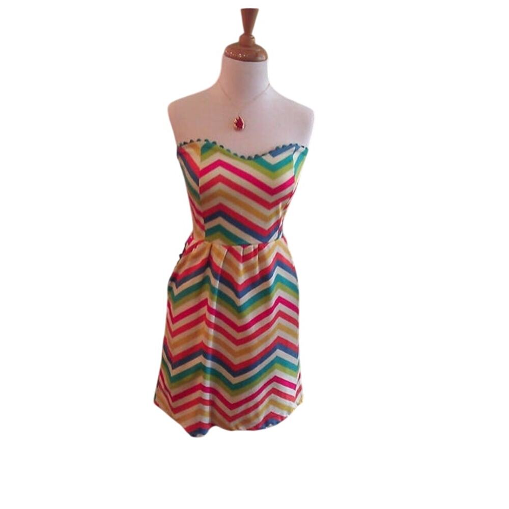 Anthropologie Strapless Mini Dress SZ M Rainbow Chevron Pattern Coquette Date